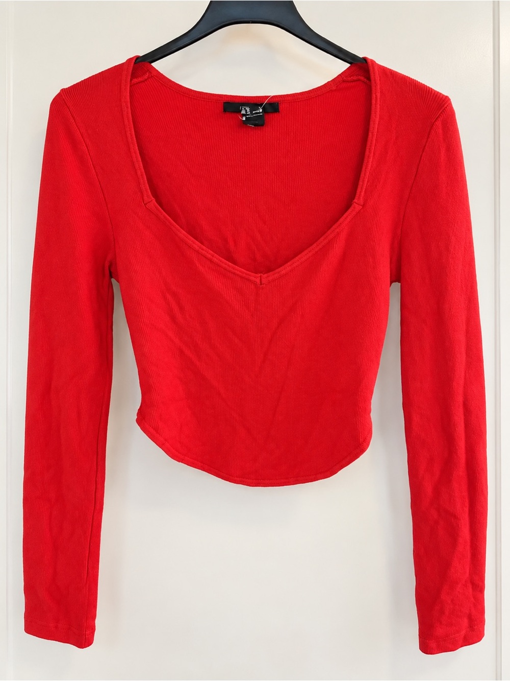 Forever 21 Red Long-Sleeve Scoop-Neck Crop Top